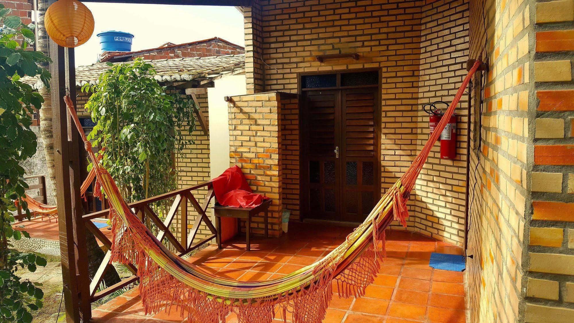 Media Veronica Hostel Suites Pipa Arez Esterno foto
