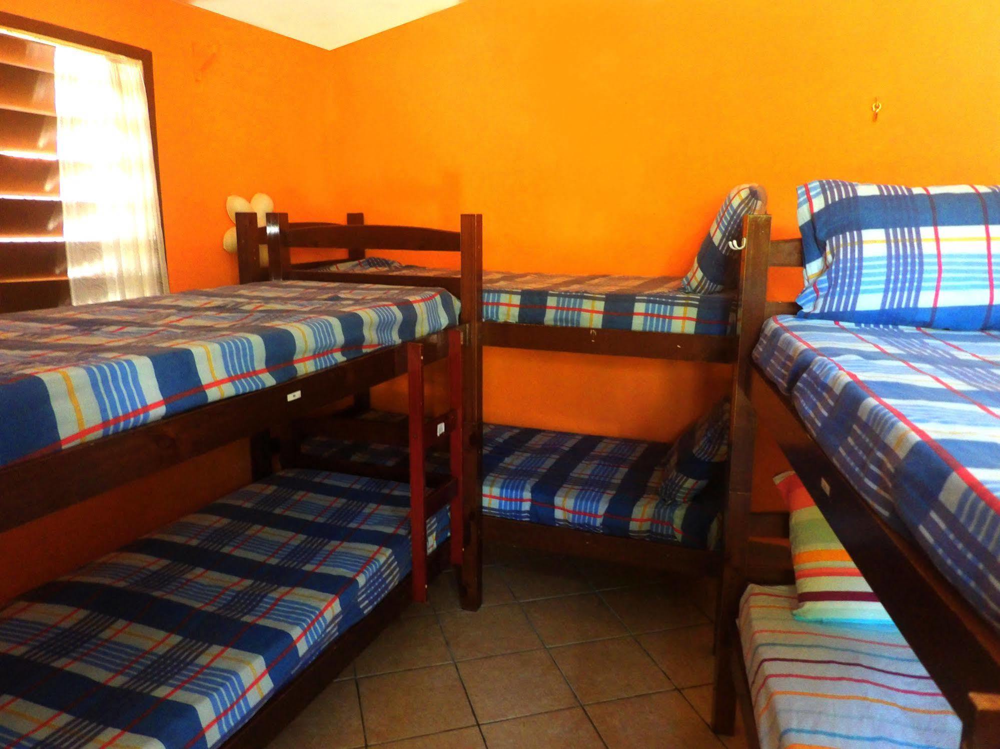 Media Veronica Hostel Suites Pipa Arez Esterno foto